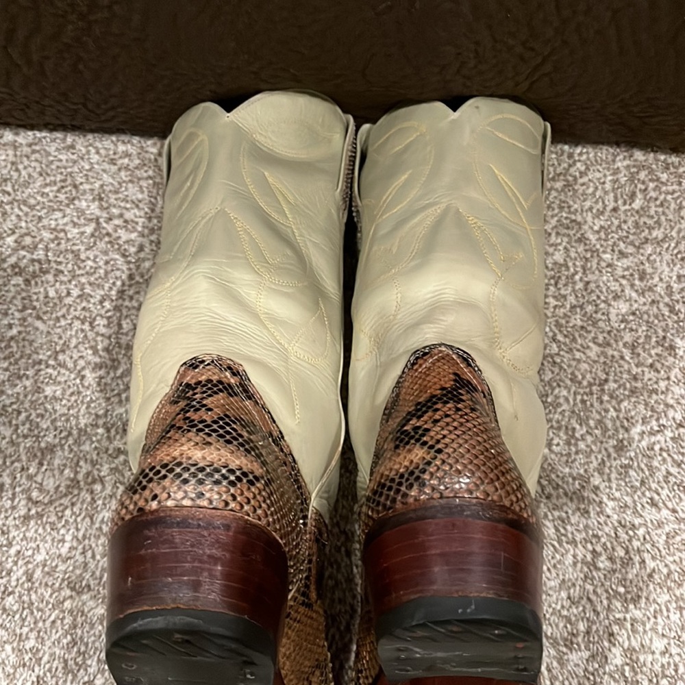 Handmade cowboy boots - Picture 7 of 9